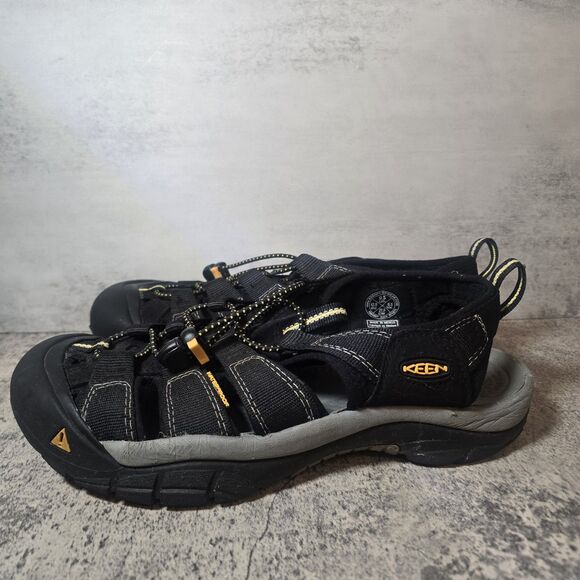 KEEN Newport H2 Closed Toe Water Black Men\'s Boots Sandal Shoes Size 9.5 main image 5